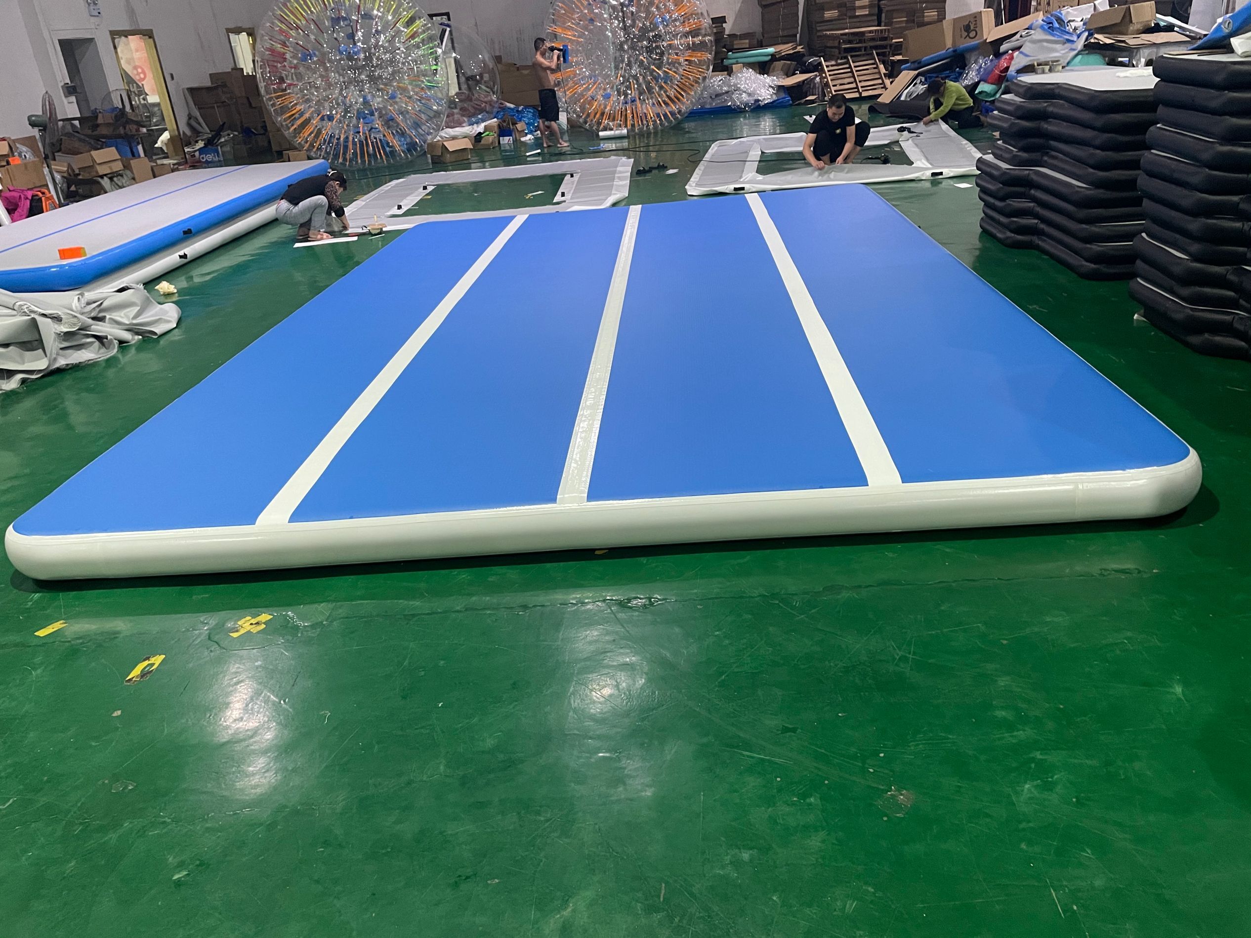 Inflatable Air Track 5x4x0.2m  - Tumbling Air Track review and price