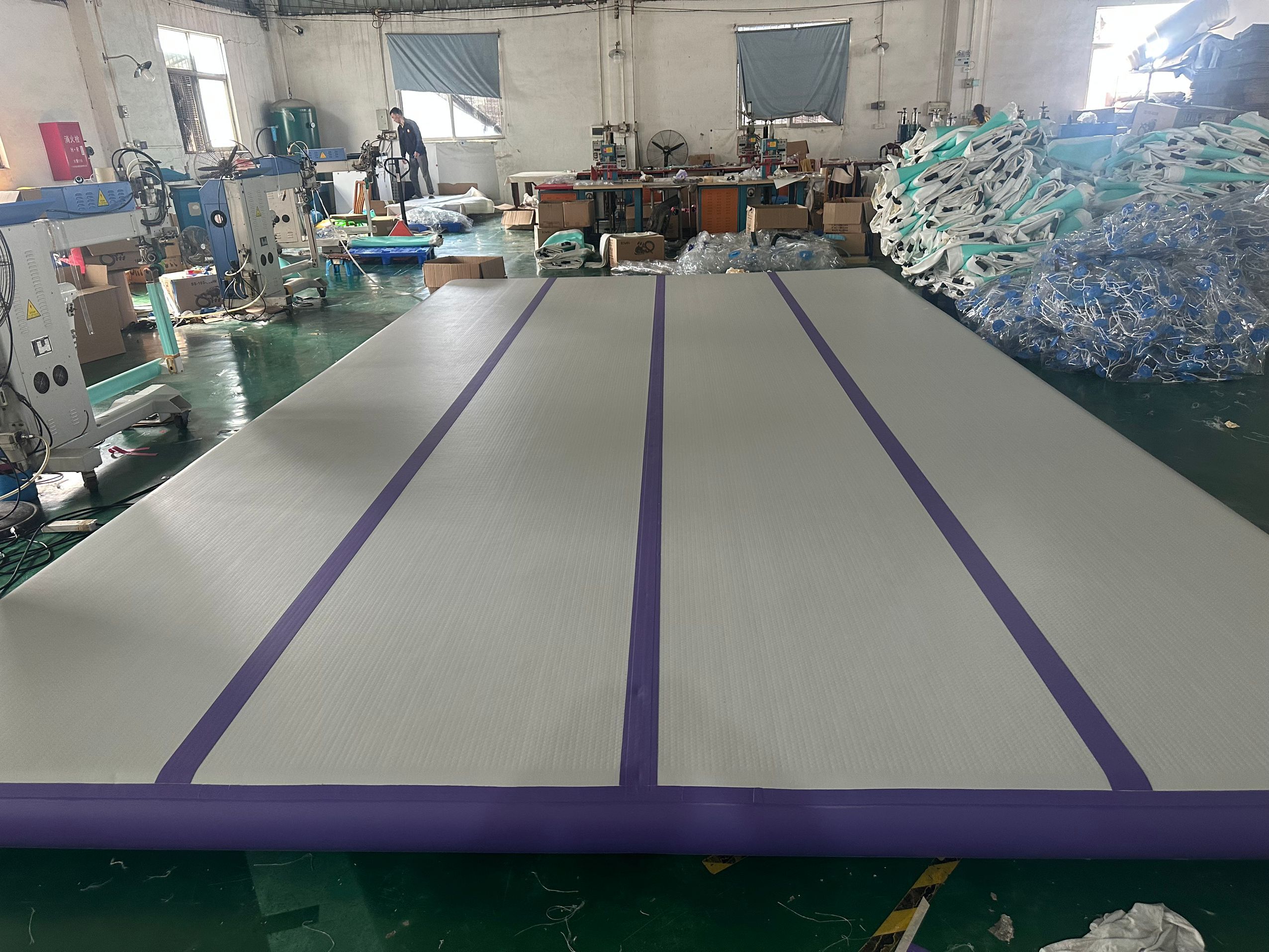 Inflatable Air Track 5x4x0.2m  - Tumbling Air Track review and price