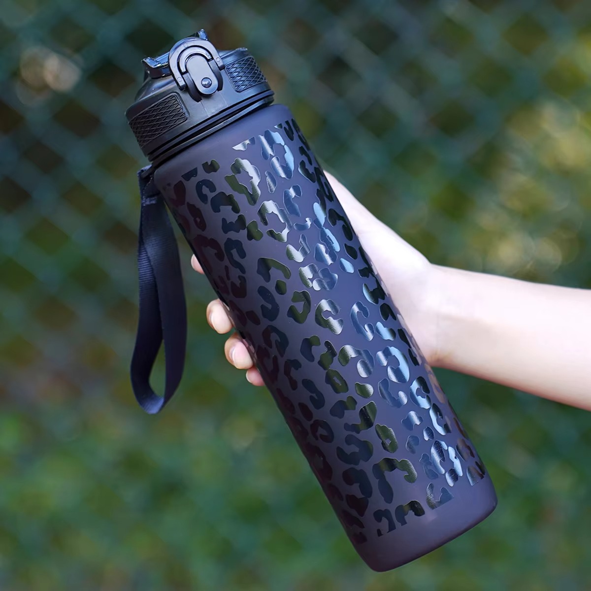 1 Liter Large Capacity Leopard - Sports Equipment Types review and price
